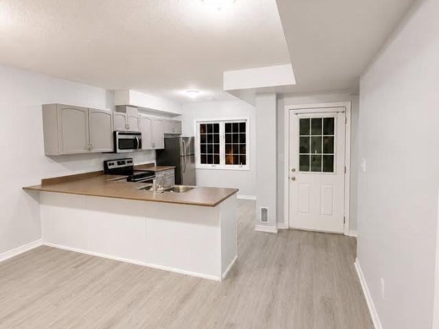 For Lease 175 Stanley Street Unit# 39, Barrie, Ontario