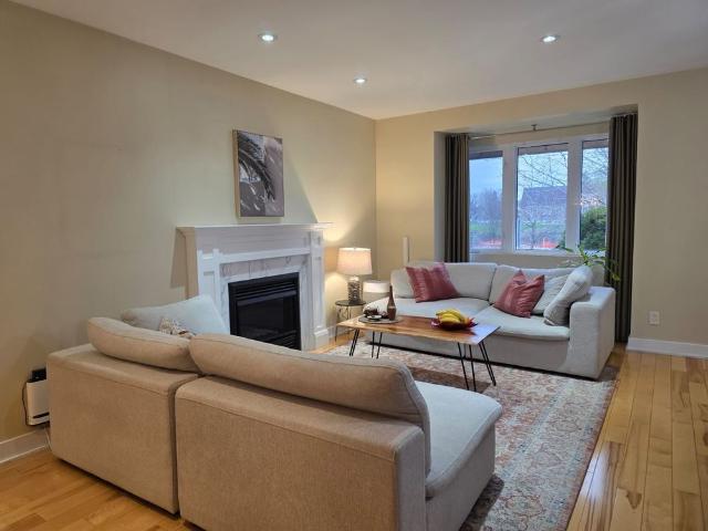 For Lease 177 Fallingbrook Road, Toronto, Ontario
