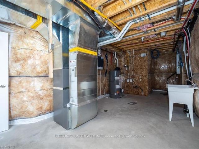 For Lease 177 HAWTHORN Crescent, Georgian Bluffs, Ontario