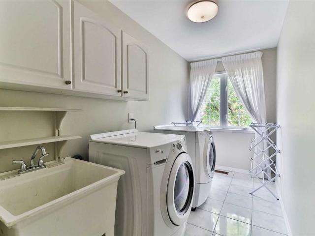 For Lease 177 Littlewood Drive, Oakville, Ontario