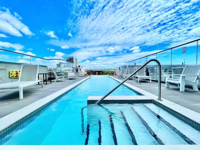 For Lease 170 Bayview Avenue Unit# 1004, Toronto, Ontario