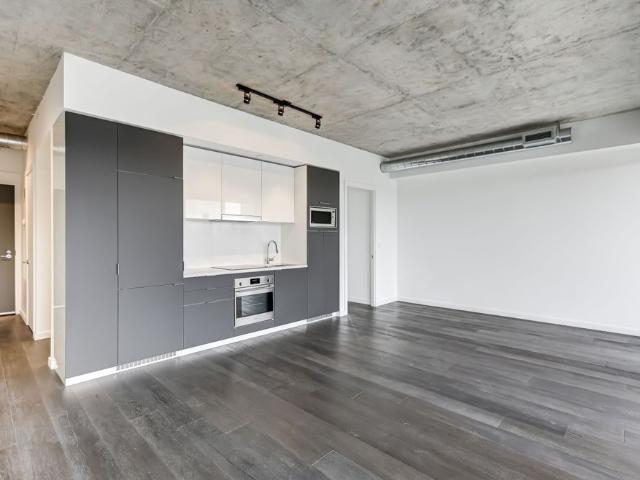 For Lease 170 Bayview Avenue Unit# 2202, Toronto, Ontario