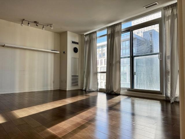For Lease 170 Fort York Boulevard Unit# 409, Toronto, Ontario