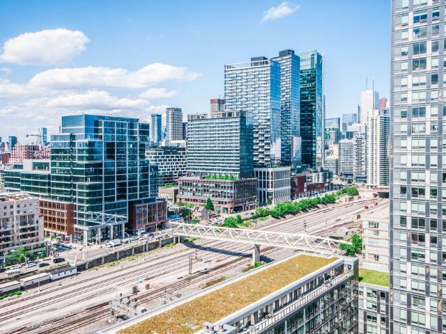For Lease 170 Fort York Boulevard Unit# 1805, Toronto, Ontario