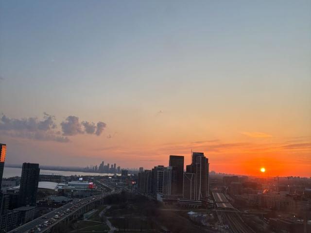 For Lease 170 Fort York Boulevard Unit# 2713, Toronto, Ontario