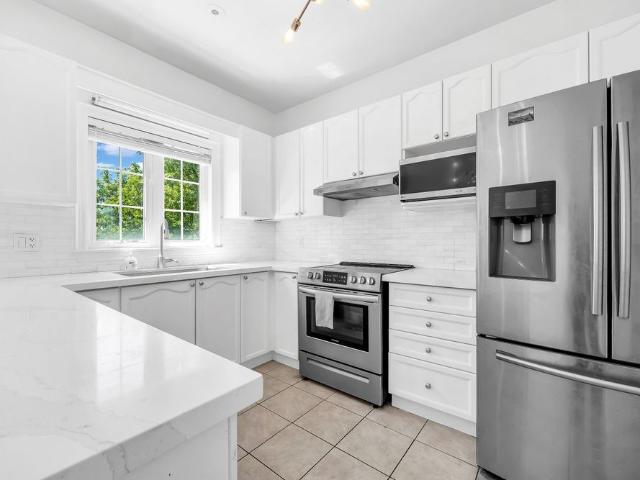 For Lease 172 Vittorio De Luca Drive, Vaughan, Ontario