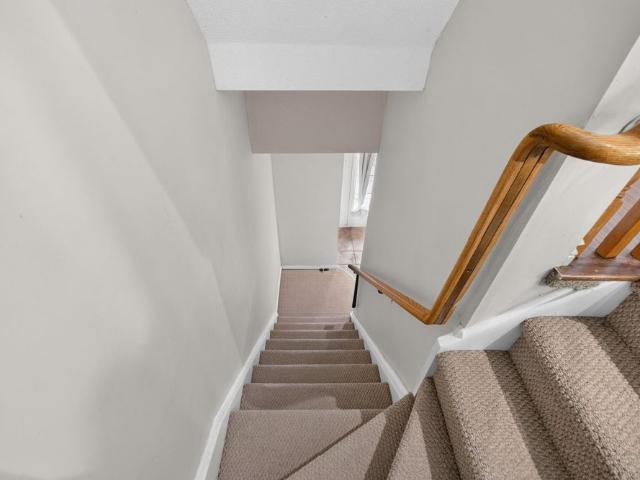 For Lease 1735 Walnut Lane Unit# 27, Pickering, Ontario