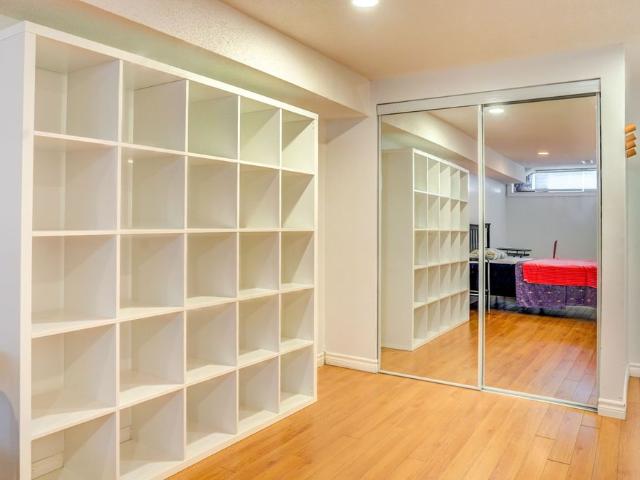 For Lease 17 Avis Crescent Unit# BSMT, Toronto, Ontario