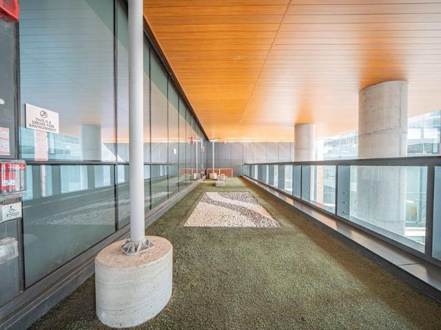 For Lease 17 Bathurst Street Unit# 2302, Toronto, Ontario
