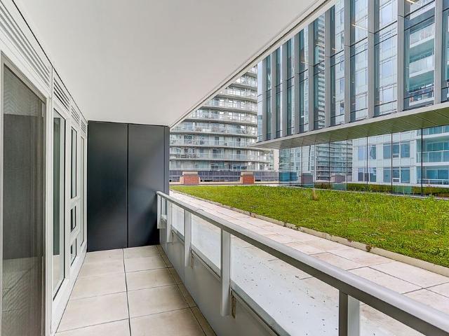 For Lease 17 Bathurst Street Unit# 601, Toronto, Ontario
