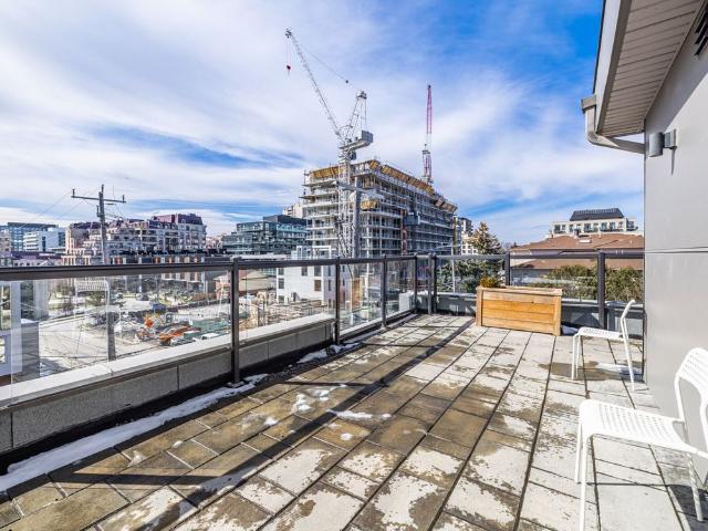 For Lease 17 Greenbriar Road Unit# 1, Toronto, Ontario