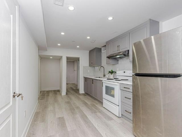 For Lease 17 Scotia Drive Unit# #2, Brampton, Ontario