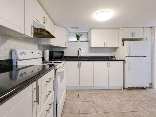 For Lease 17 Park Street Unit# Lower, Toronto, Ontario