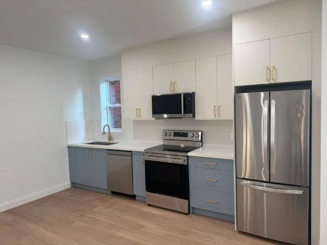 For Lease 17 White Avenue Unit# 2 MF, Toronto, Ontario