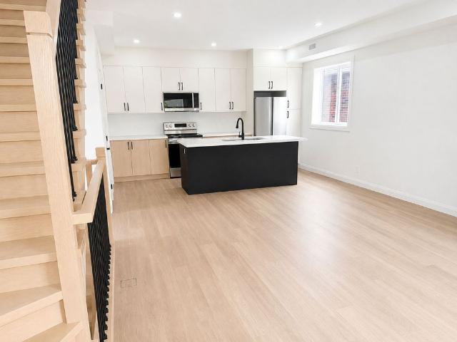 For Lease 17 White Avenue Unit# 5 SFN, Toronto, Ontario