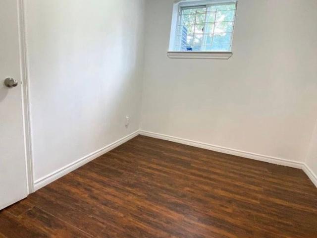 For Lease 184 Avenue Road Unit# Lower, Newmarket, Ontario