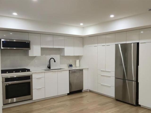 For Lease 185 Carleton Avenue Unit# B, Tunneys Pasture and Ottawa West, Ontario