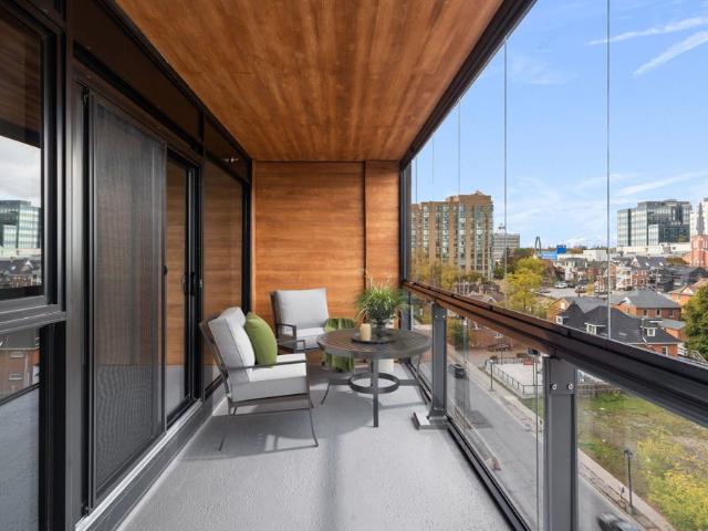 For Lease 185 dunlop Street Unit# 715, Barrie, Ontario