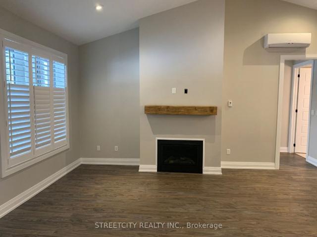 For Lease 1868 l\Longwoods Road Unit# 4, Southwest Middlesex, Ontario