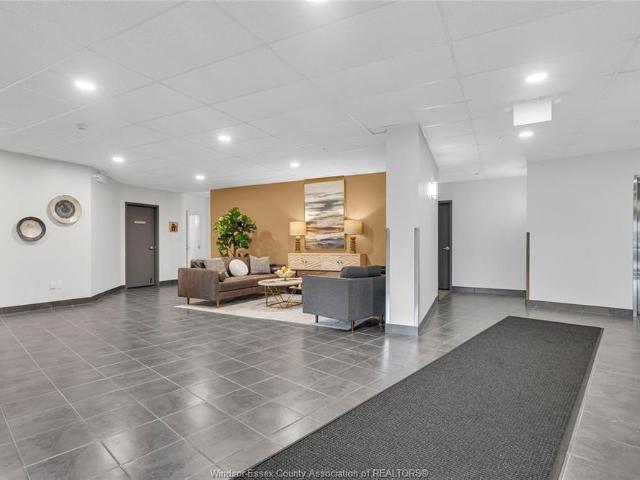 For Lease 1888 WESTVIEW Unit# 101, LaSalle, Ontario