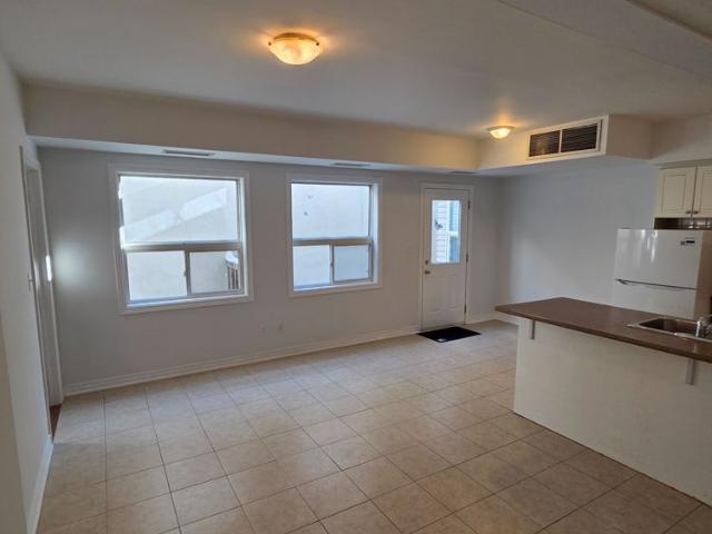 For Lease 1898 Danforth Avenue Unit# 302, Toronto, Ontario