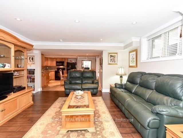 For Lease 189 Milkweed Way Unit# basement, Oakville, Ontario