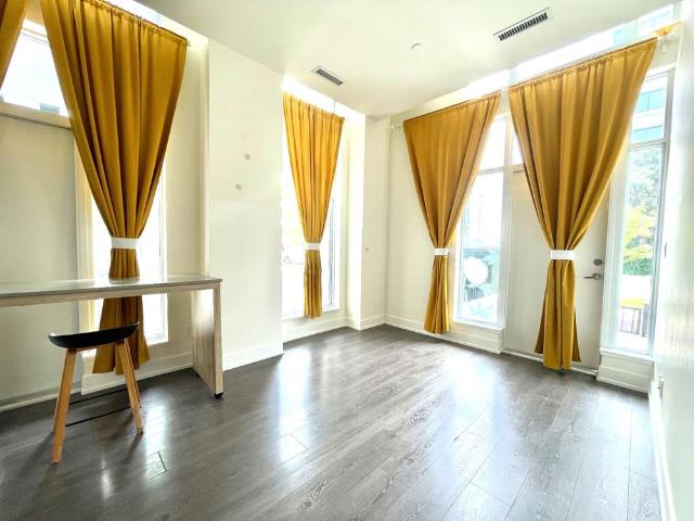 For Lease 180 Fairview Mall Drive Unit# 103, Toronto, Ontario