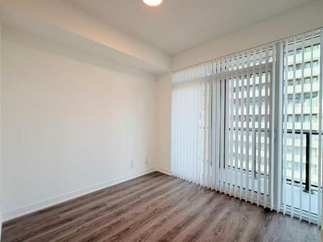 For Lease 180 Front Street Unit# 2110, Toronto, Ontario