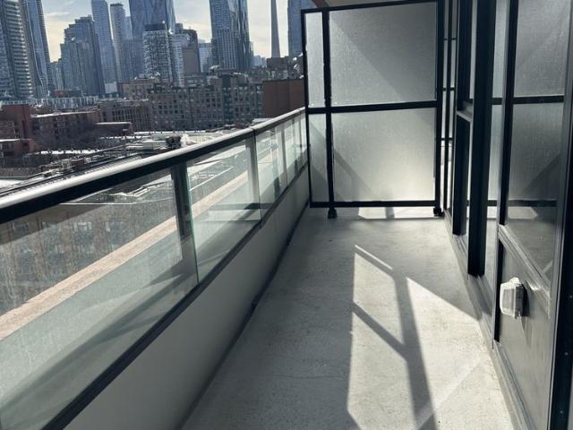 For Lease 180 Front Street Unit# 909, Toronto, Ontario