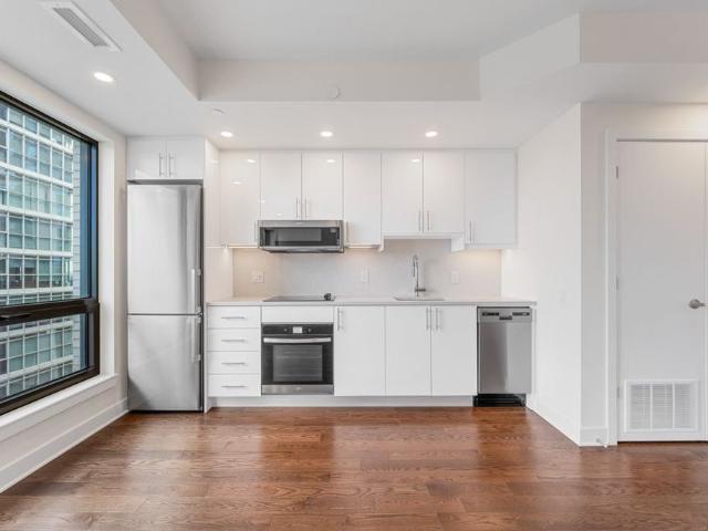 For Lease 180 George Street Unit# 1403, Lower Town Sandy Hill, Ontario