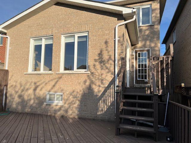 For Lease 180 Stone Road, Aurora, Ontario