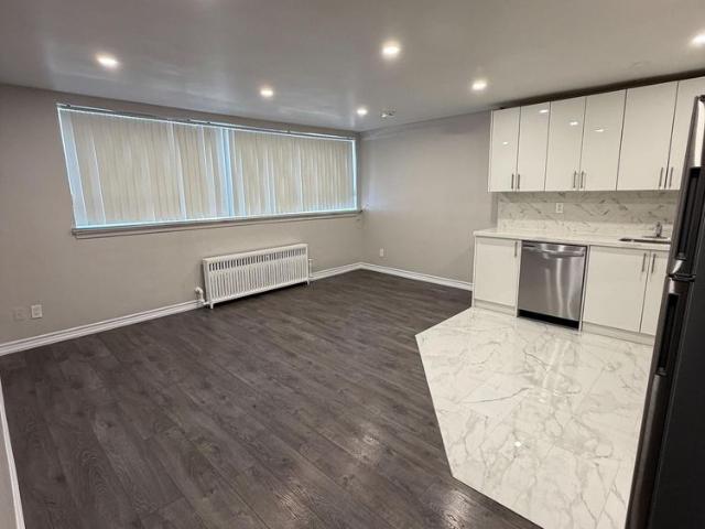 For Lease 180 Vaughan Road Unit# 101, Toronto, Ontario