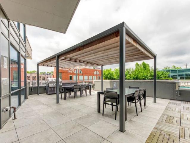 For Lease 181 Bedford Road Unit# 1007, Toronto, Ontario