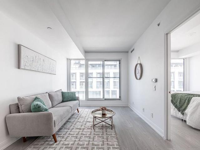 For Lease 181 Dundas Street Unit# 702, Toronto, Ontario