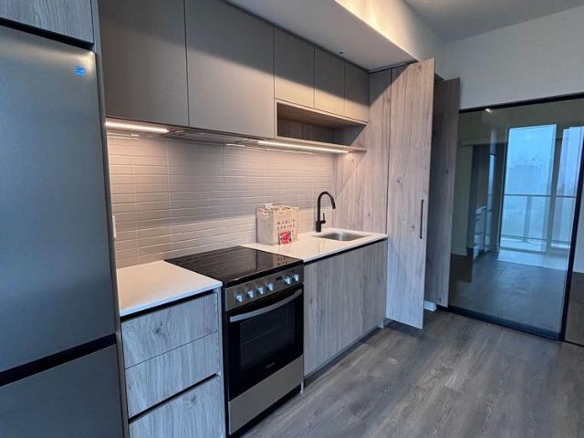 For Lease 181 Sterling Road Unit# 818, Toronto, Ontario