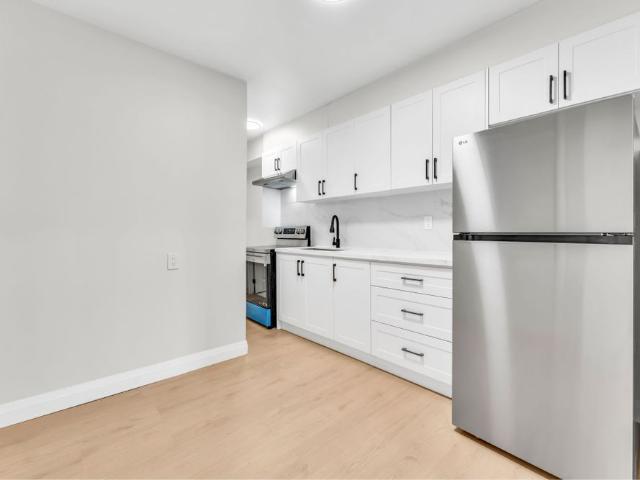 For Lease 1822 St Clair Avenue Unit# Upper Level, Toronto, Ontario