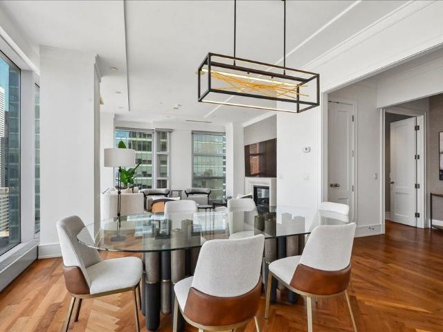 For Lease 183 Wellington Street Unit# 3703, Toronto, Ontario