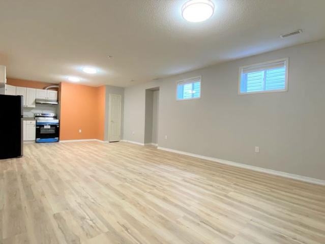 For Lease 18 Ambler Bay N/A, Barrie, Ontario