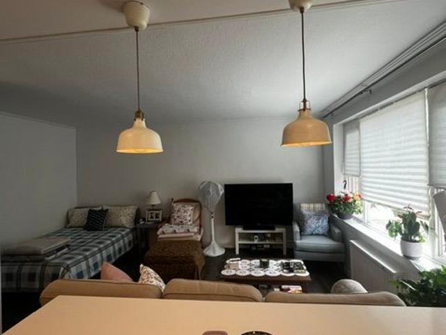 For Lease 18 Anglesey Boulevard Unit# 204, Toronto, Ontario
