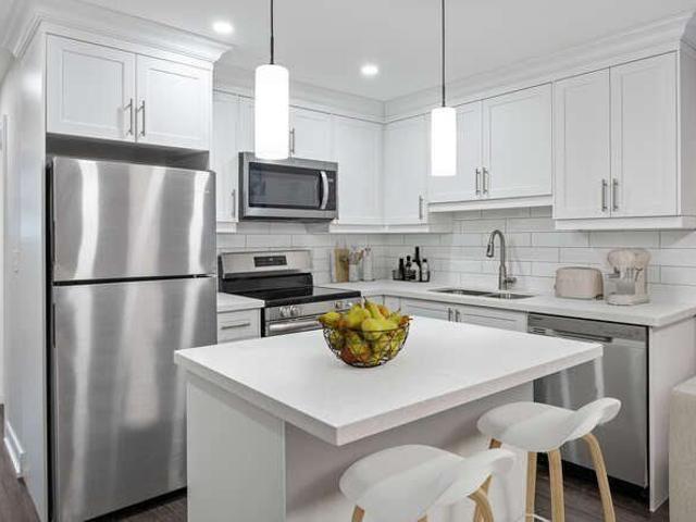 For Lease 18 Anglesey Boulevard Unit# B2, Toronto, Ontario