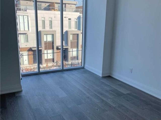 For Lease 18 Greenbriar Road Unit# 2, Toronto, Ontario