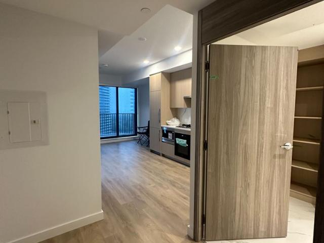 For Lease 18 Esther Shiner Boulevard Unit# 1812, Toronto, Ontario