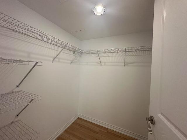 For Lease 18 Harding Boulevard Unit# 1126, Richmond Hill, Ontario