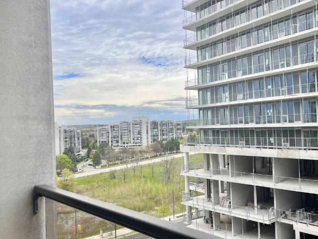 For Lease 18 Harding Boulevard Unit# 1205, Richmond Hill, Ontario