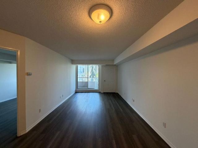 For Lease 18 Hillcrest Avenue Unit# 501, Toronto, Ontario