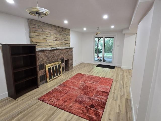 For Lease 18 LIPPINCOTT Court Unit# Bsmt, Richmond Hill, Ontario