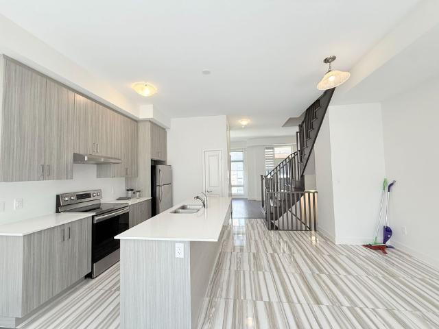 For Lease 18 Mogul Road, Vaughan, Ontario