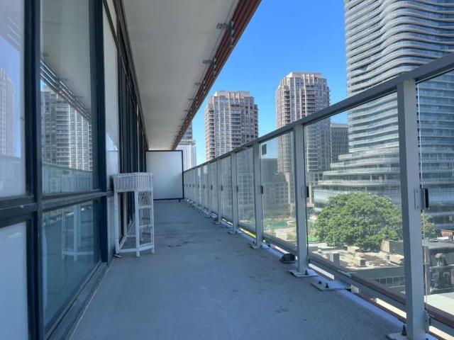 For Lease 18 Maitland Terrace Unit# 711, Toronto, Ontario