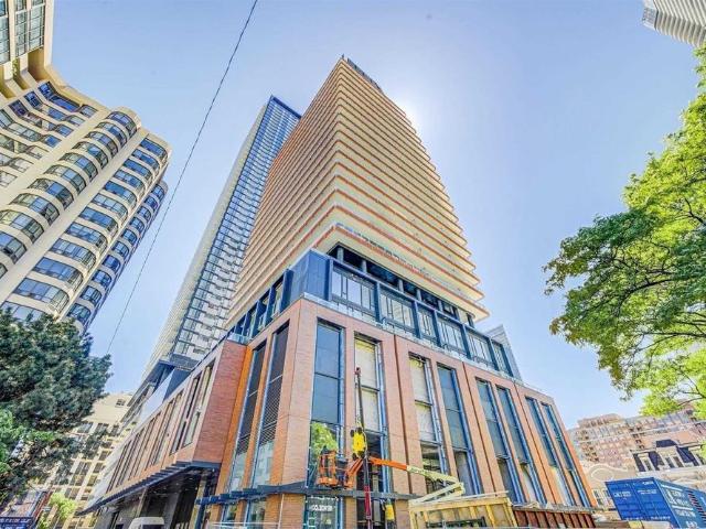 For Lease 18 Maitland Terrace Unit# 812, Toronto, Ontario