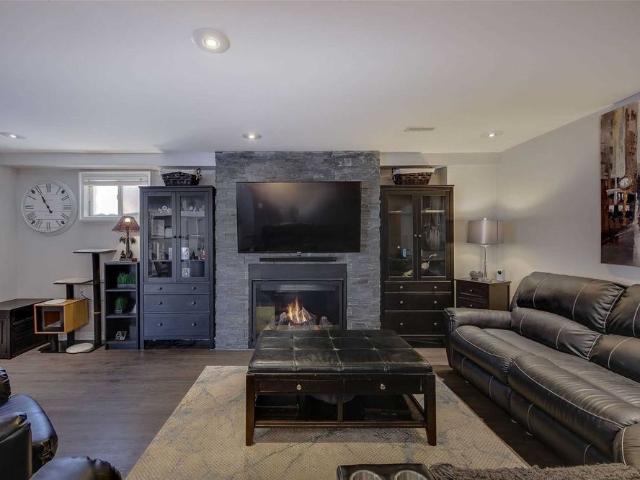 For Lease 18 Silvercreek Crescent Unit# BSMNT, Barrie, Ontario